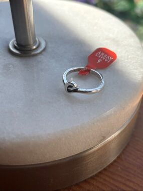 New James Avery script initial ring “e” Sterling